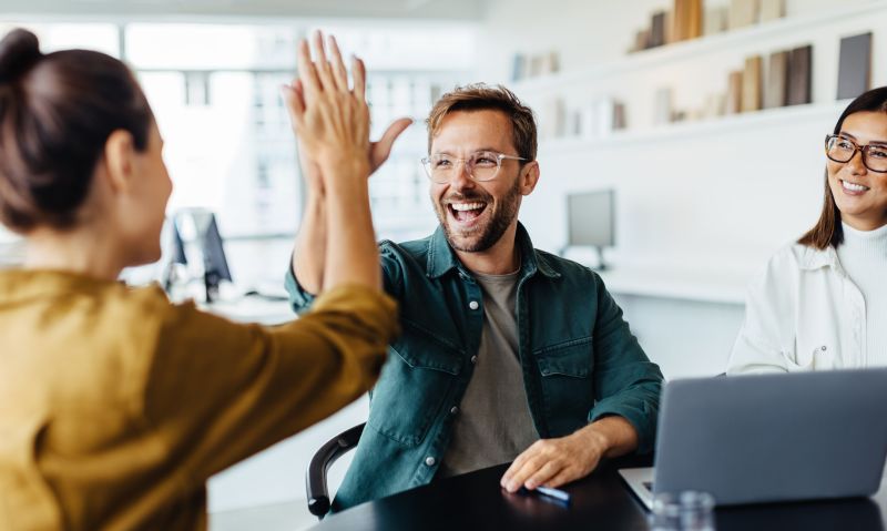 Mitarbeiterbindung – wie Unternehmen Top-Performer an sich binden